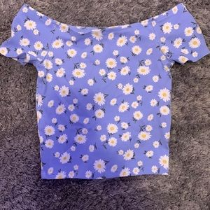 Flower shoulder shirt for summer! Not cropped